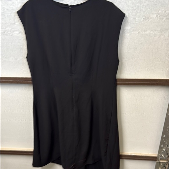 H&M Black Sleeveless Sheath Mini Dress - Picture 2 of 4